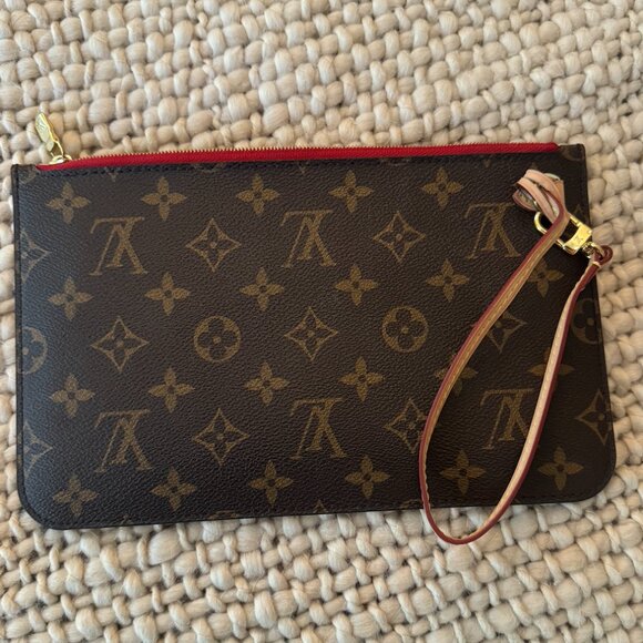 Louis Vuitton Monogram Pochette | Cherry - Picture 4 of 8